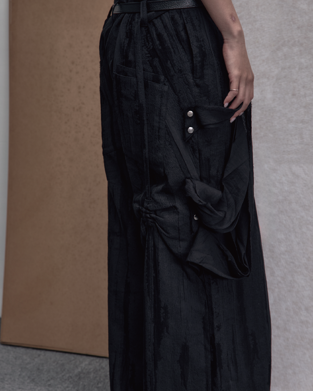 26Pre-Fall 016 Pants - Desolate (Black)