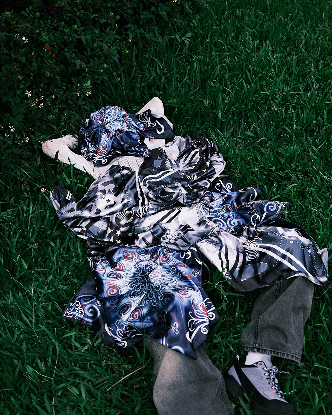 005 KERCHEIF (Matte)