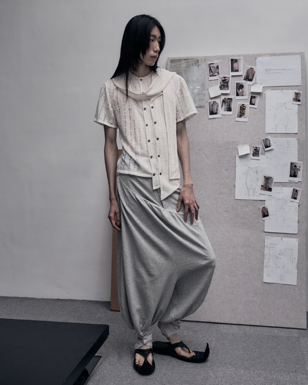 26Pre-Fall 015 Pants - Frontier (Gray)