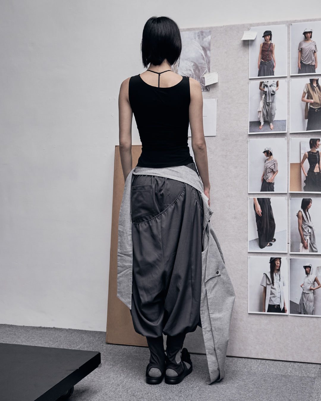 26Pre-Fall 015 Pants - Frontier (Iron Gray)