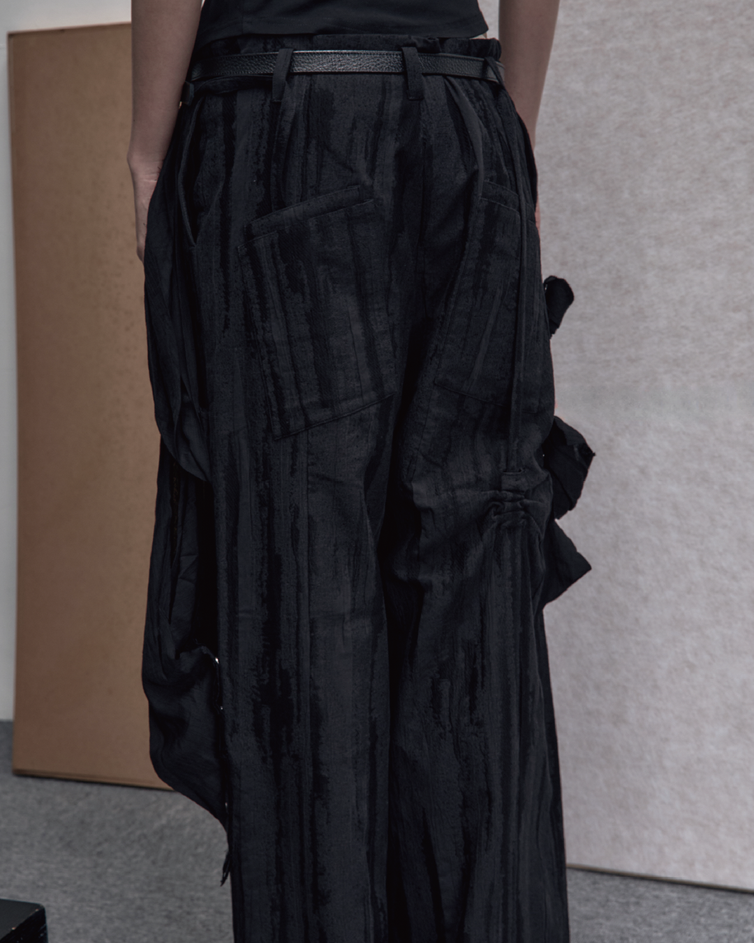 26Pre-Fall 016 Pants - Desolate (Black)