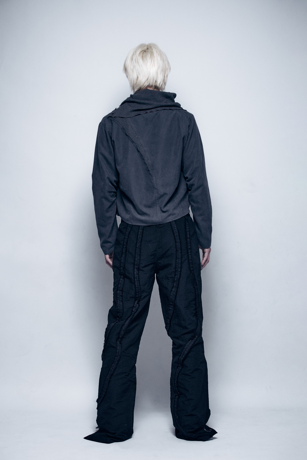 25AW-009 PANTS - Four legs