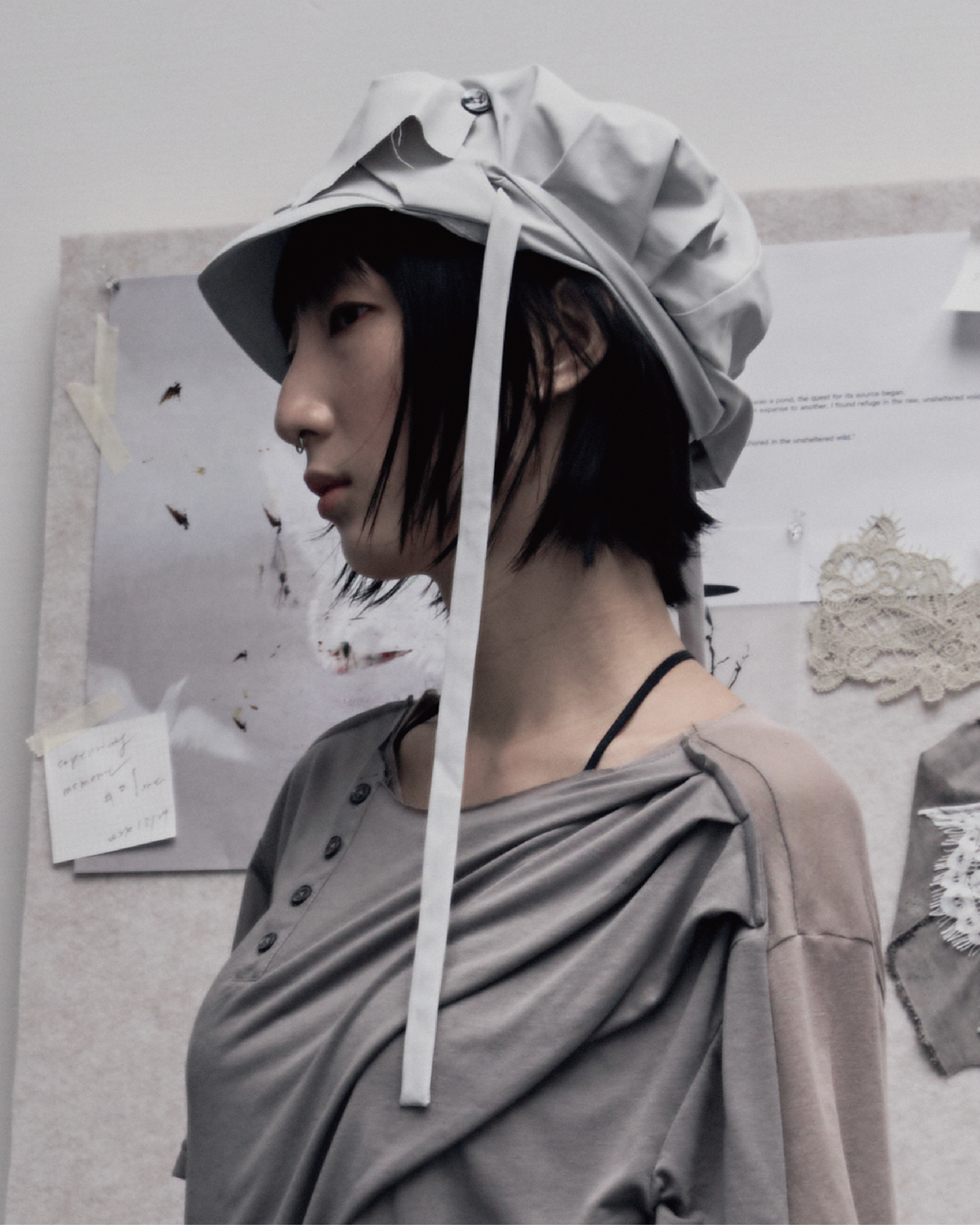 26Pre-Fall 017 Hat - Solstice (Silver)