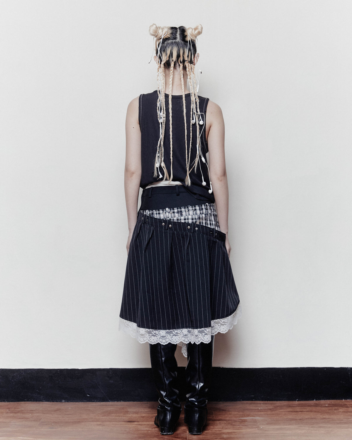 25SS-004 SKIRT - FRAYED BANQUET