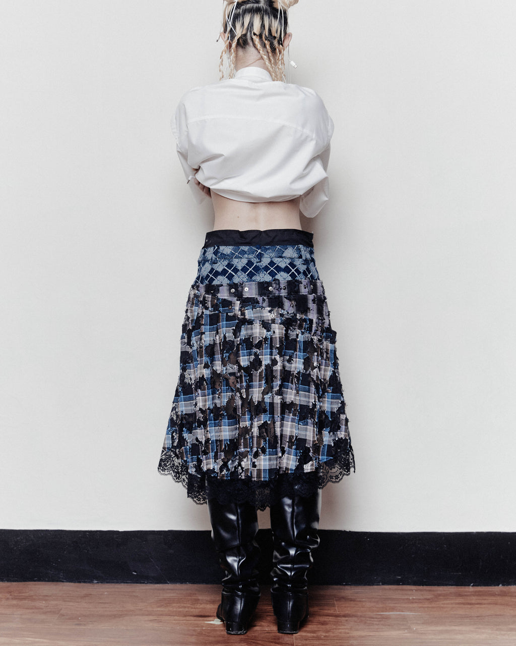 004 SKIRT - FRAYED BANQUET